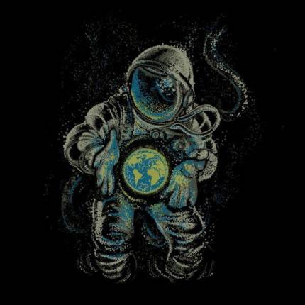Astronaut Love Earth by Tobe Fonseca